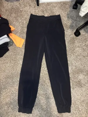 Black Lululemon Joggers High-Rise thumbnail 5
