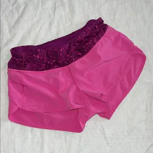 LULULEMON Womens Running Speed 2.5"‎ Pink Purple Short Sz 4 thumbnail 2