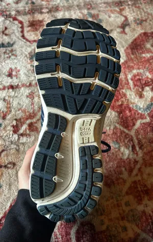 Brooks Ghost 12 Running Shoes thumbnail 8