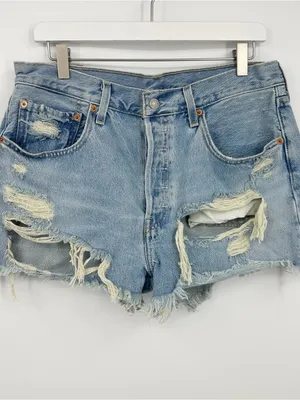 Levi's 501 Distressed Button Fly High Waisted Denim Shorts Size 31 Boho thumbnail 7