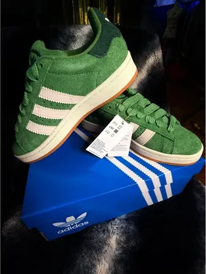 Adidas Campus 00s Green Suede Sneakers Women’s Size 7 NWT Gum Sole thumbnail 1