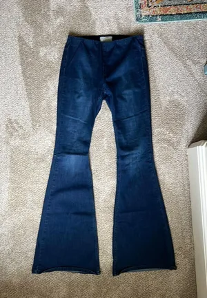 Flare Jeans thumbnail 1