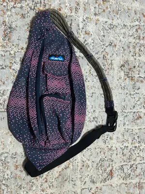 Kavu rope sling large crossbody bag blue pink thumbnail 10