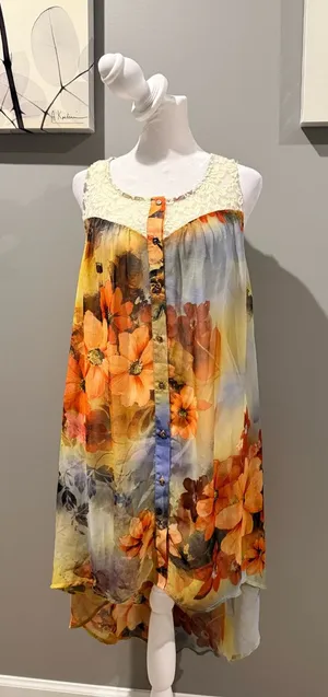 Mystree Orange Multi Floral Sleeveless Button-Front Tunic thumbnail 1