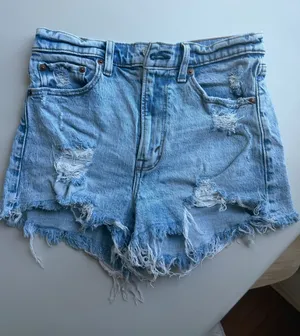 Abercrombie & Fitch high rise mom denim shorts thumbnail 1