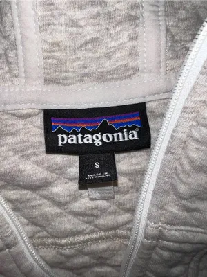 PATAGONIA Women's Cotton Quilt Hoodie Hethered Beige thumbnail 6