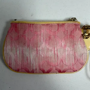 Y2K Coach Madison Op Art Pink Yellow Ombré Mini Wristlet 2009 Patent Leather thumbnail 6