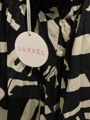 Luxxel thumbnail 3