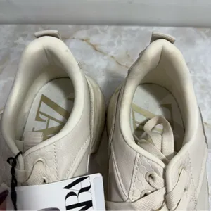 NWT Zara Women's Running‎ Sneakers Size 9 Zara 40 Minimalist Chunky Dad Sneakers thumbnail 4