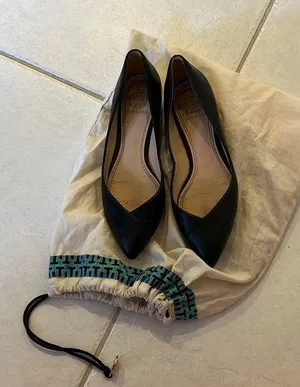 Tory Burch Flats with gold detail thumbnail 1