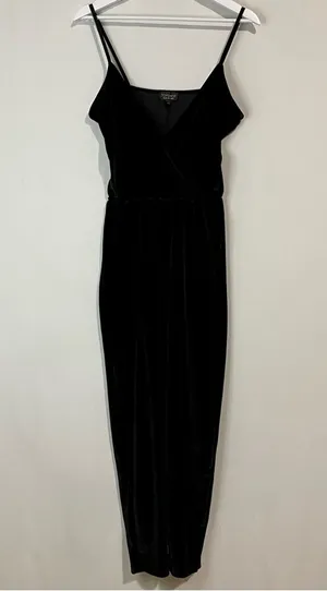 Topshop Women’s Sleeveless Faux Wrap Velvet Jumpsuit Black Size 6 EUC thumbnail 1