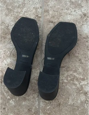 Heels Black Size 6.5 thumbnail 3