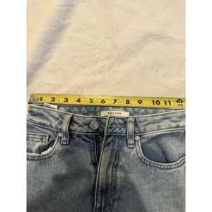 Pacsun Butterfly Patch Women’s '90s Boyfriend Jeans, Size 26, Short Length. thumbnail 8