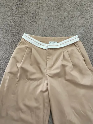 NWOT HYFVE Tan Pleated Wideleg White Waistband Trousers thumbnail 6