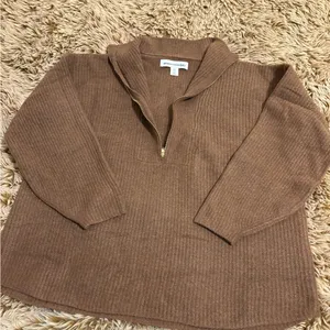 Amazon Essentials Brown Half thumbnail 4