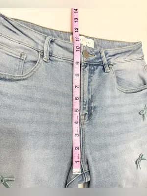 Risen Cassidy High-Rise Barrel Leg Bow Detail Cropped Blue Jeans Size 5/27 thumbnail 9