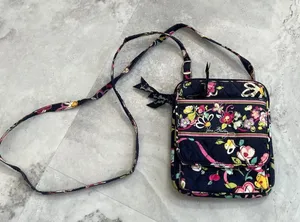 Vera Bradley‎ Mini Hipster Crossbody RIBBONS Winter 2012 Navy Blue Floral Pink thumbnail 1