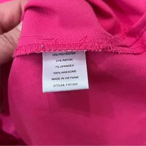Figs Womens Catarina One Pocket Scrub Top Size XXS Hot Pink thumbnail 3