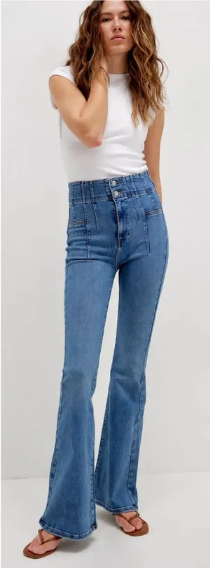 Free People We The Free Jayde Flare Jeans- Size 31 thumbnail 1