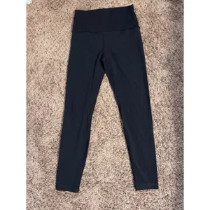 KYODAN‎ Camo Workout Tank & HeyNuts Black Leggings Women's Small Activewear Set thumbnail 2