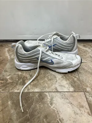 Nike Air Impel II size 9 Walk Sneakers thumbnail 4