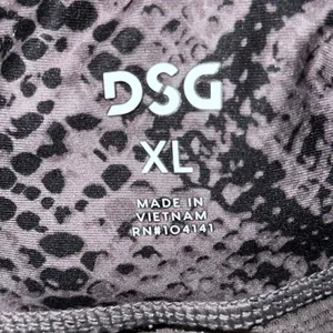 DSG High Performance TENNIS PICKLEBALL GOLF SKORT Snakeskin‎ Purple Black XL thumbnail 8