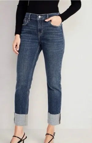 Old Navy Jeans Women Size 6 Blue Mid Rise Boyfriend Cuffed Hem‎ Crop Distressed thumbnail 1