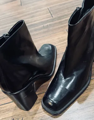Via Spiga for Neiman Marcus Black Patent Square Toe Ankle Boot thumbnail 3
