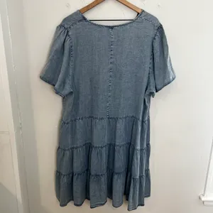 City Chic NWT - Tiered Denim Minidress Light Denim Casual Travel Chambray Comfort thumbnail 5