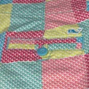 Vineyard Vines Women’s Size 2 Multi Color Pastel Whale Print Patchwork Shorts thumbnail 3