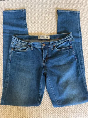 PINK Victoria's Secret Classic Blue Skinny Jeans thumbnail 1