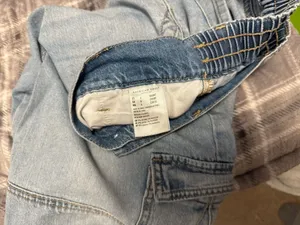American Eagle Outfitters Light Wash Cargo Jeans thumbnail 4