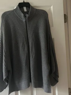 Lululemon Softer Still Wrap Cashmere Blend Zip Up Cardigan Size Medium Large thumbnail 10