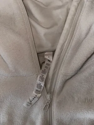 Lululemon Quarter-Zip Pullover thumbnail 3