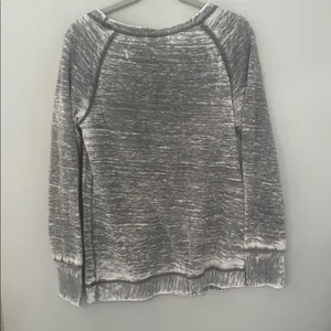 Reebok Womens Sweatshirt Gray Acid Wash Raglan Fleece Pullover Medium thumbnail 4
