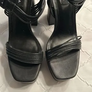 Aqua Black Block Heel Platform Sandals(Size 9.5M) thumbnail 7