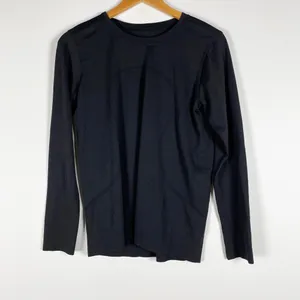 Lululemon Women's Run Swiftly Tech Crew Neck Long Sleeve Tee Shirt Black 10 thumbnail 1