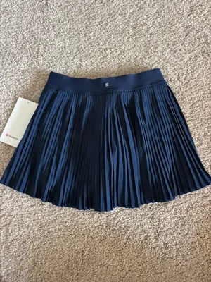 Lululemon Pleated Tennis Skirt thumbnail 2