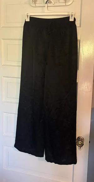 PJ Harlow long Black Jolie Sleep Pants thumbnail 1