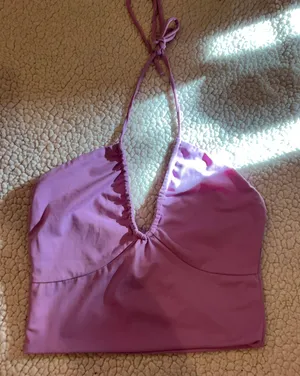 Halter Top thumbnail 1