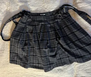 Hot Topic Grey Black Plaid Suspender Pleated Mini Skirt Small Goth Schoolgirl thumbnail 1