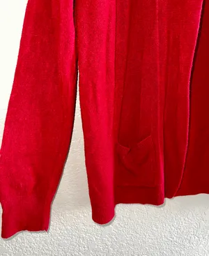 Soft Red Knit Cardigan w/ Pockets Size M thumbnail 2