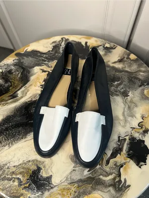 Vintage Nine West Navy White Leather Colorblock Flats thumbnail 2