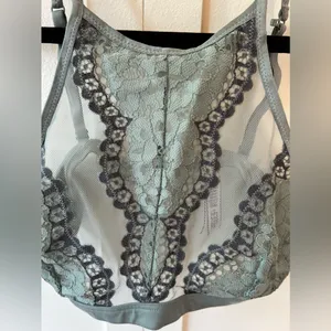 Victoria’s Secret High‎ Neck Lace Embroidered Mesh Cano Spaghetti Strap Bra Sz S thumbnail 3