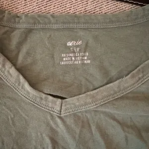 Aerie Green Short Sleeve T-Shirt thumbnail 2