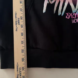 Nicki Minaj Pink Friday 2 World Tour Hoodie Black Graphic Concert Sweatshirt M thumbnail 7