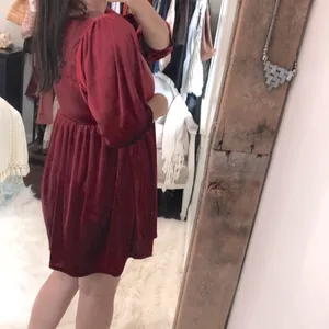 Hayden size medium cranberry new with tags crushed velvety holiday dress thumbnail 6