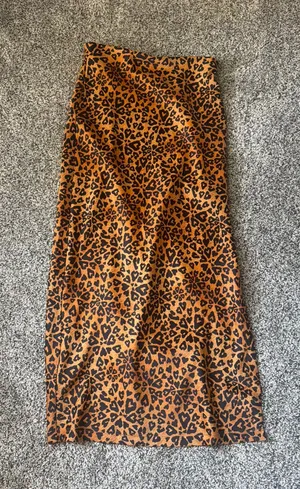 Urban outfitters midi skirt thumbnail 1
