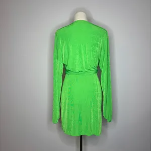 ASOS - Green Wrap Slinky Blouson Sleeve Dress thumbnail 6