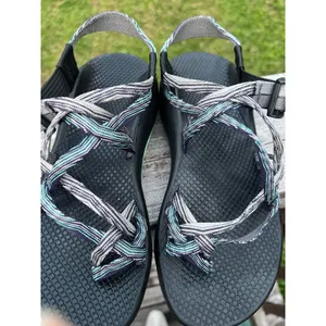 CHACO ZX/2 Pixel Weave Strappy Toe Sandals Black Teal Purple Womens Size 8 thumbnail 3
